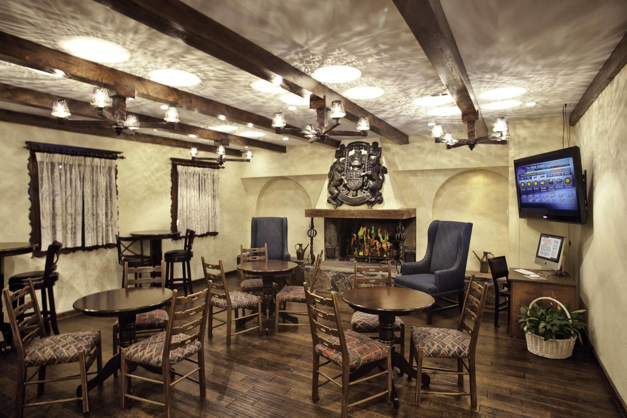 Helendorf River Inn, Suites & Conference Center エクステリア 写真