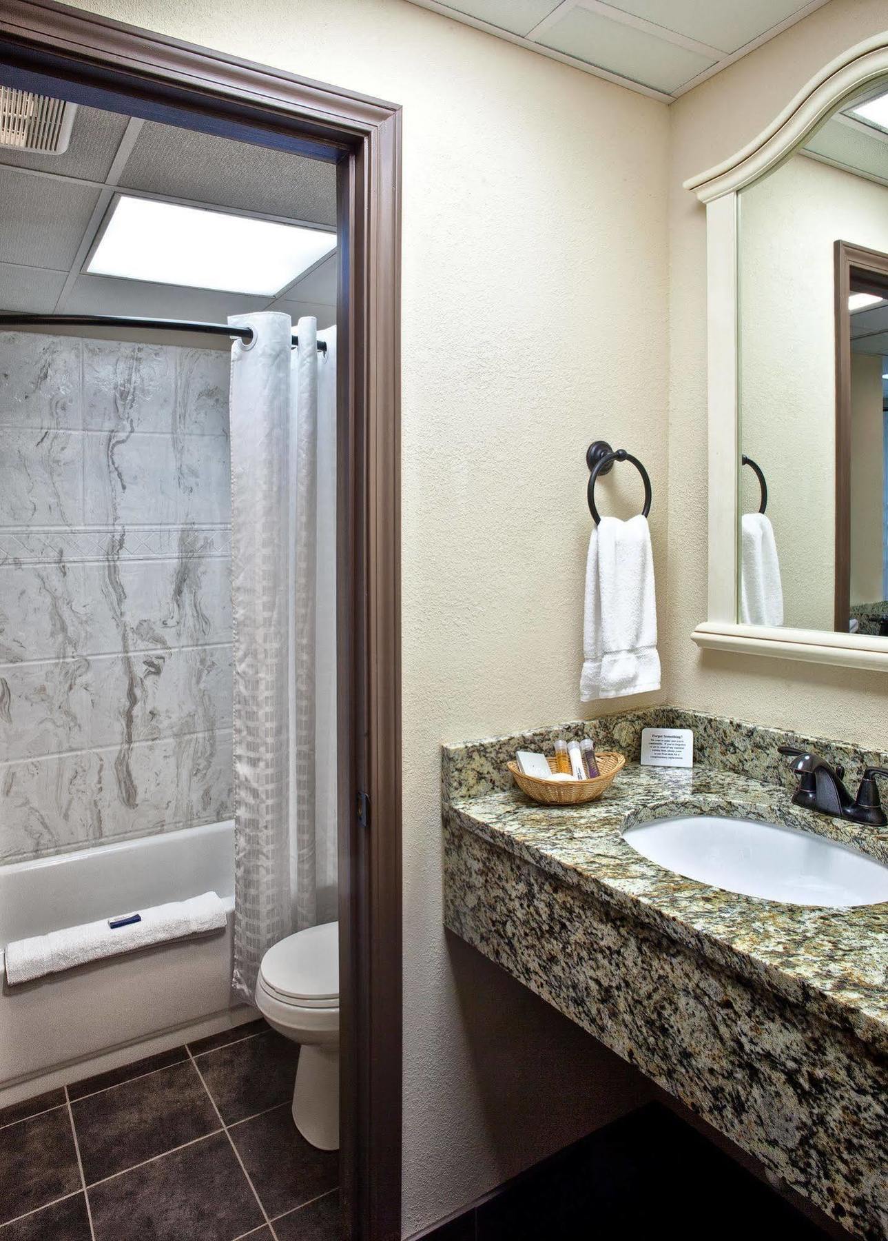 Helendorf River Inn, Suites & Conference Center エクステリア 写真